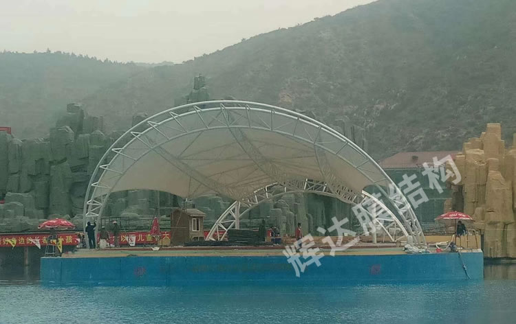 ɽ������ˮ��԰��̨Ĥ�ṹ