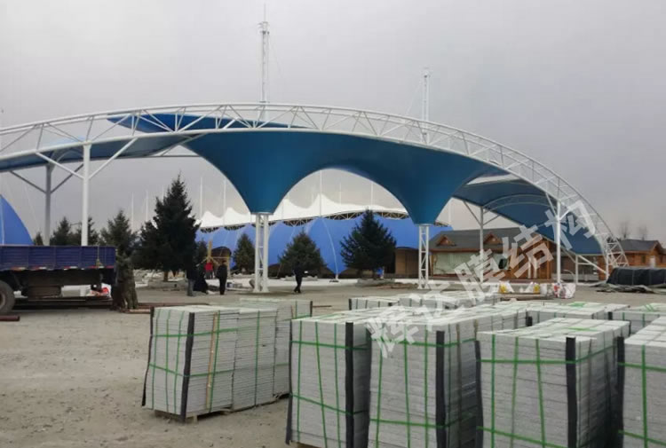 ����������ˮ��԰Ĥ�ṹ�������