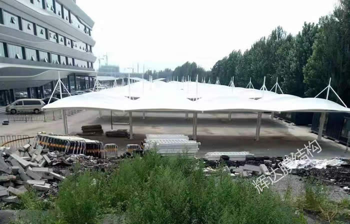 ����������������Ĥ�ṹ����